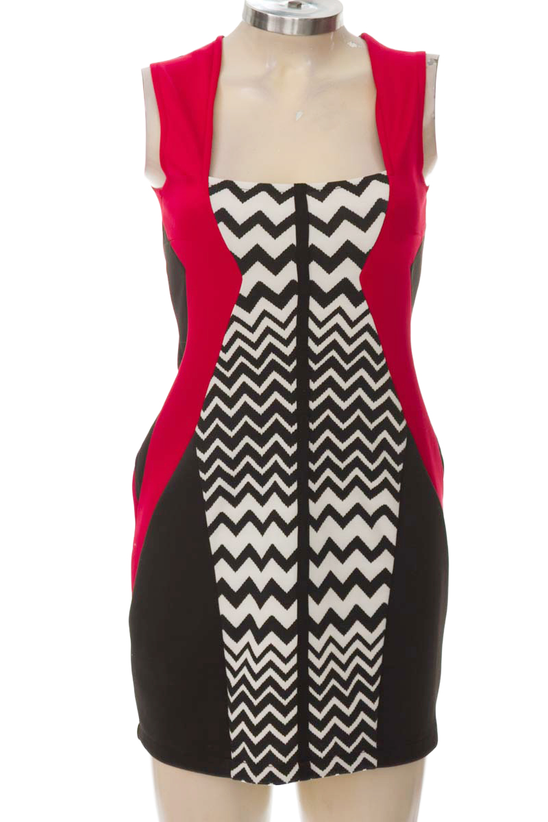 Vestido / Enterizo color Estampado - Closeando