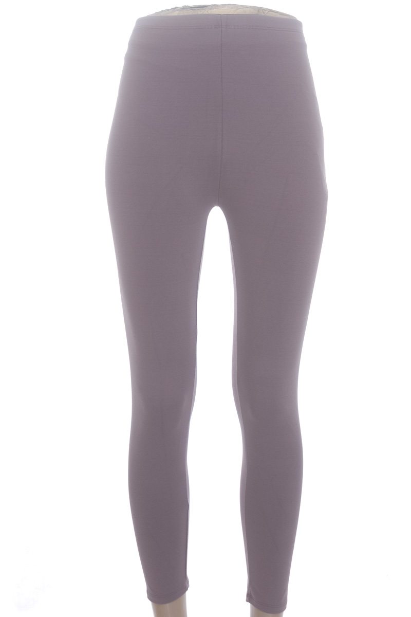 Ropa Deportiva / Salida de Baño color Lila - Leonisa