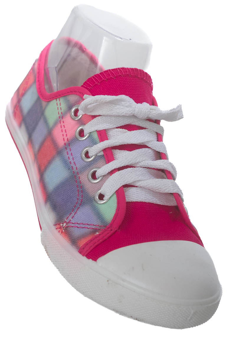 Zapatos color Fucsia - Closeando