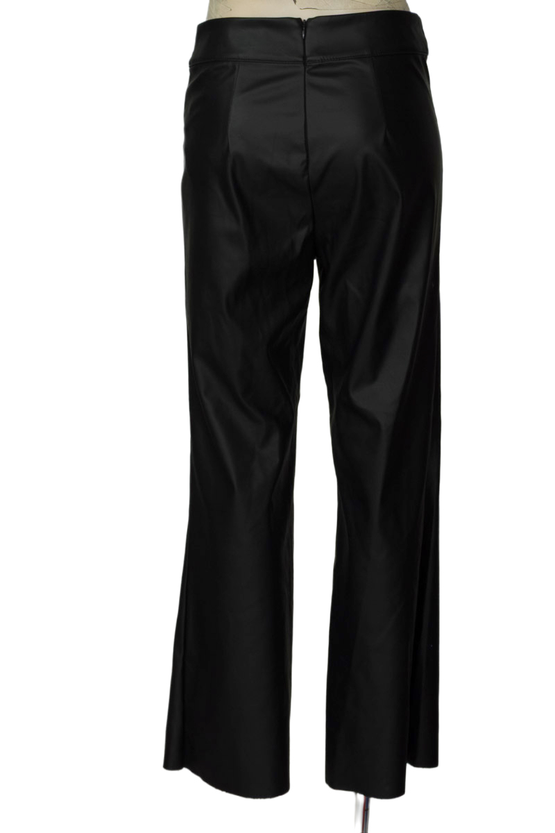 Pantalones color Negro - Derek