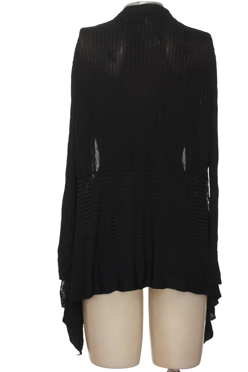 Sweater color Negro - Erion