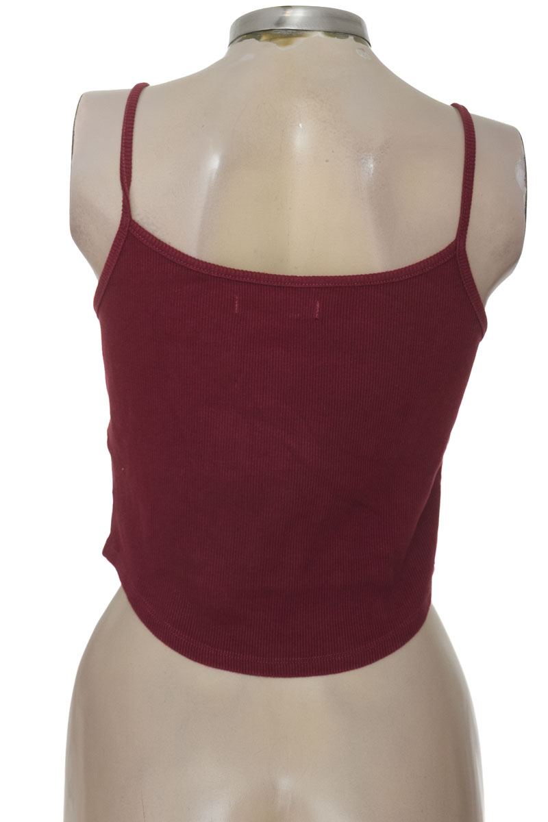 Top / Camiseta color Morado - Tennis