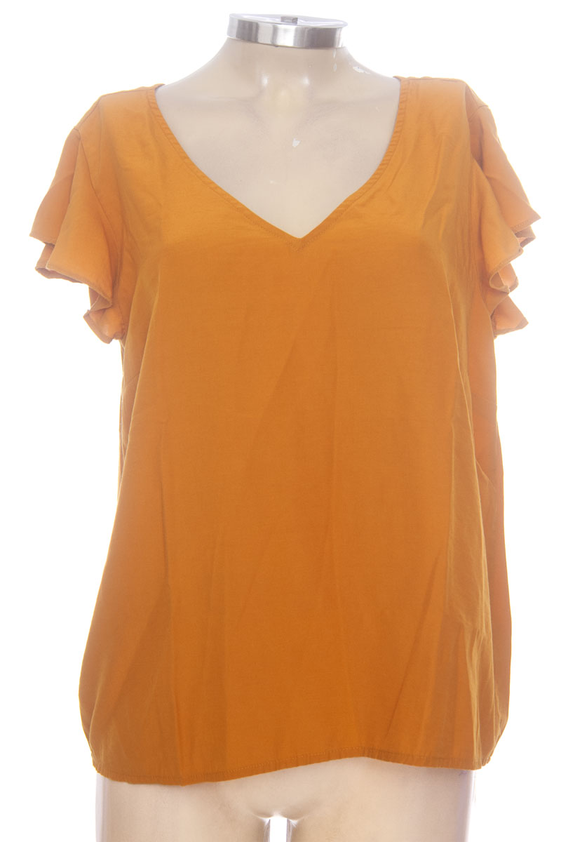 Blusa color Mostaza - Stradivarius