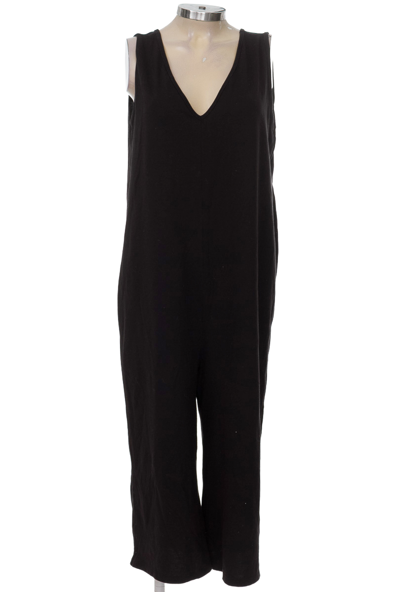 Vestido / Enterizo color Negro - Pacifika