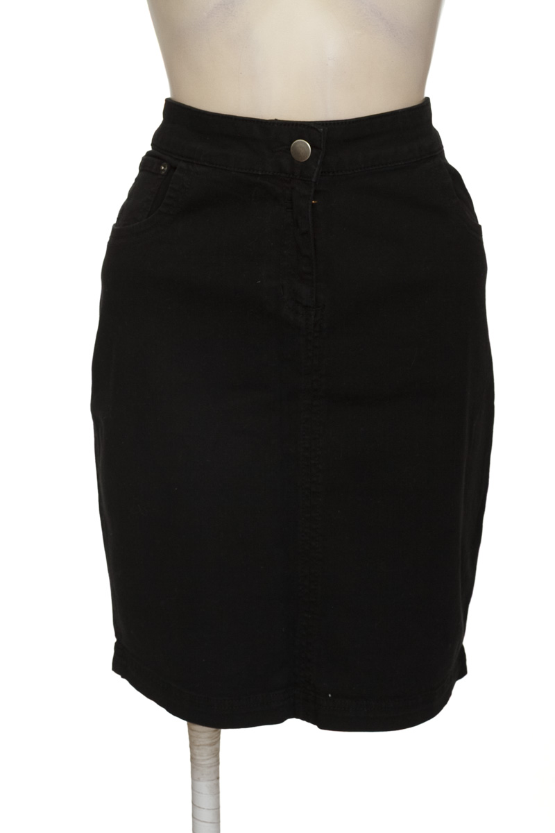 Falda color Negro - PATPRIMO