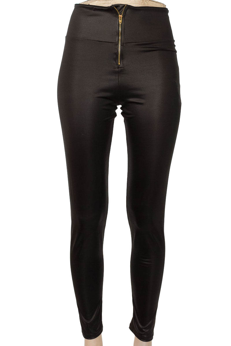 Pantalones color Negro - Pacifika