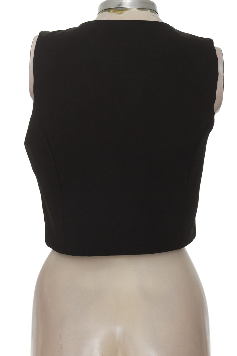 Chaqueta / Abrigo color Negro - Lotus