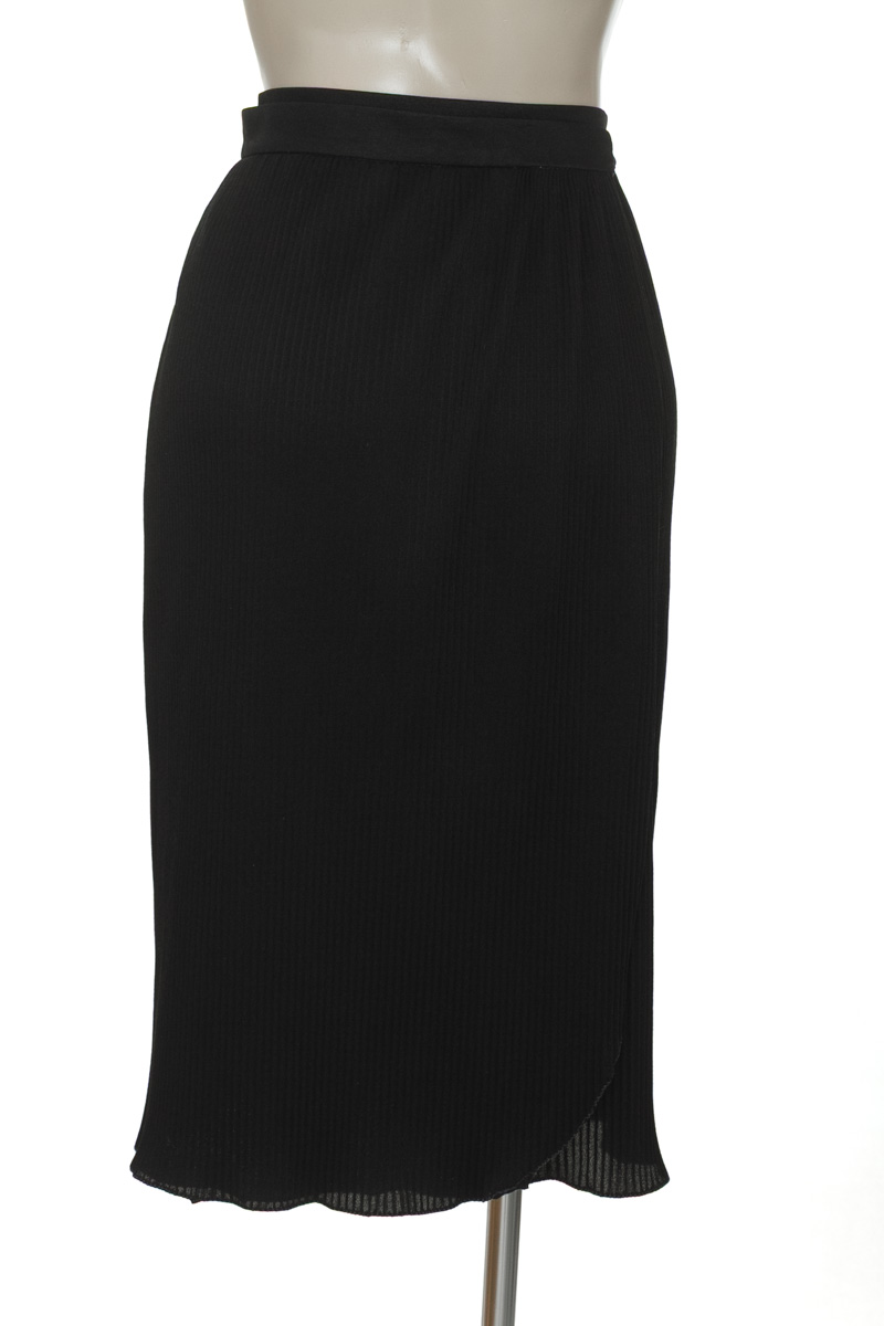 Falda color Negro - Closeando