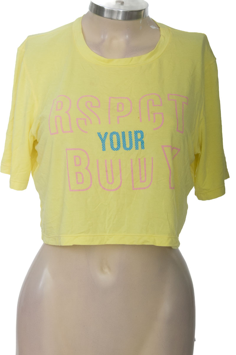 Top / Camiseta color Amarillo - Closeando