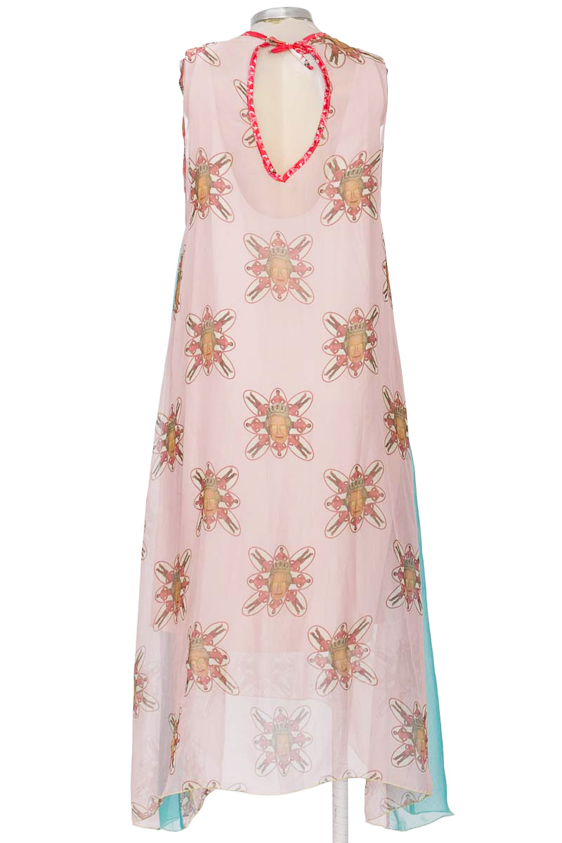 Vestido / Enterizo color Rosado - Closeando