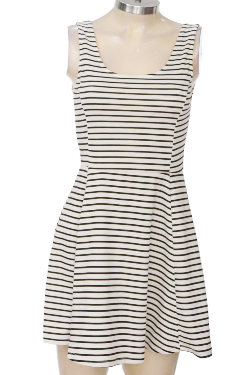 Vestido / Enterizo color Blanco - Divided by H&M