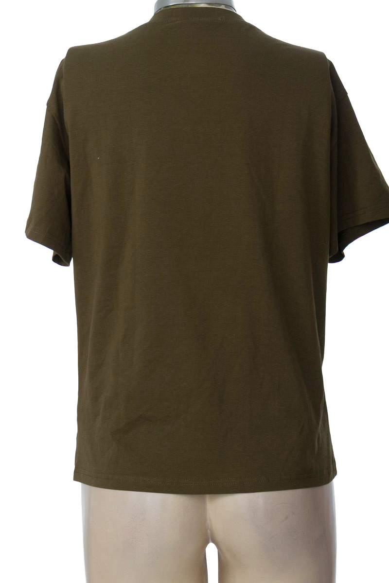 Top / Camiseta color Verde - Closeando
