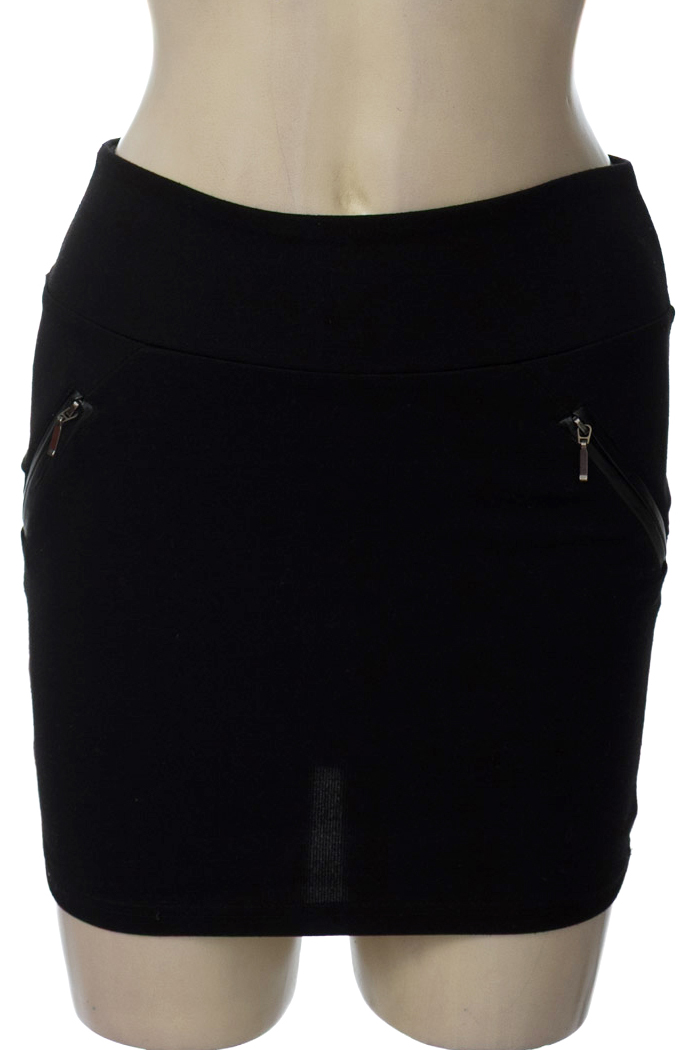Falda color Negro - Stradivarius