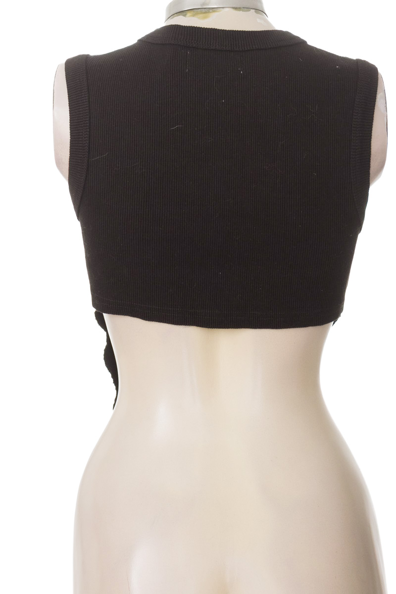 Top / Camiseta color Negro - Tennis