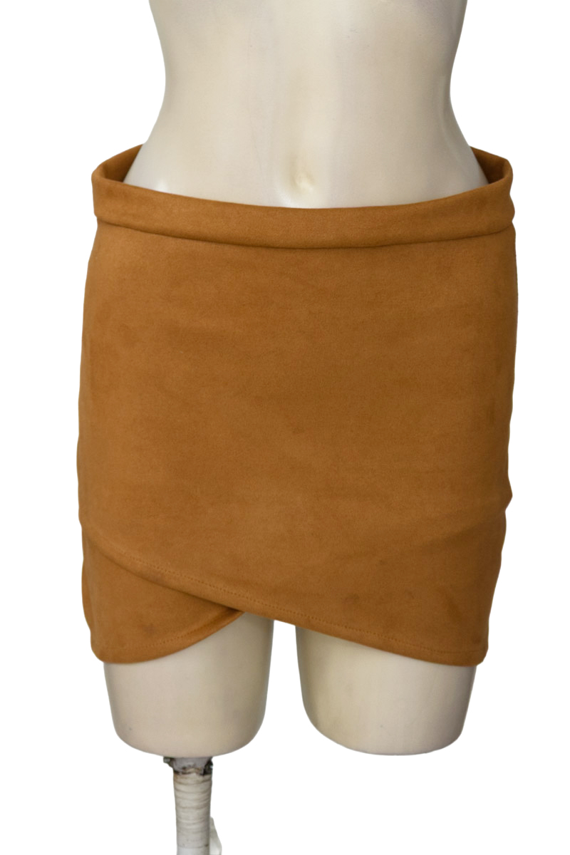 Falda color Beige - Closeando