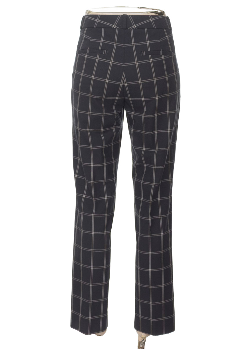 Pantalones color Negro - Banana Republic