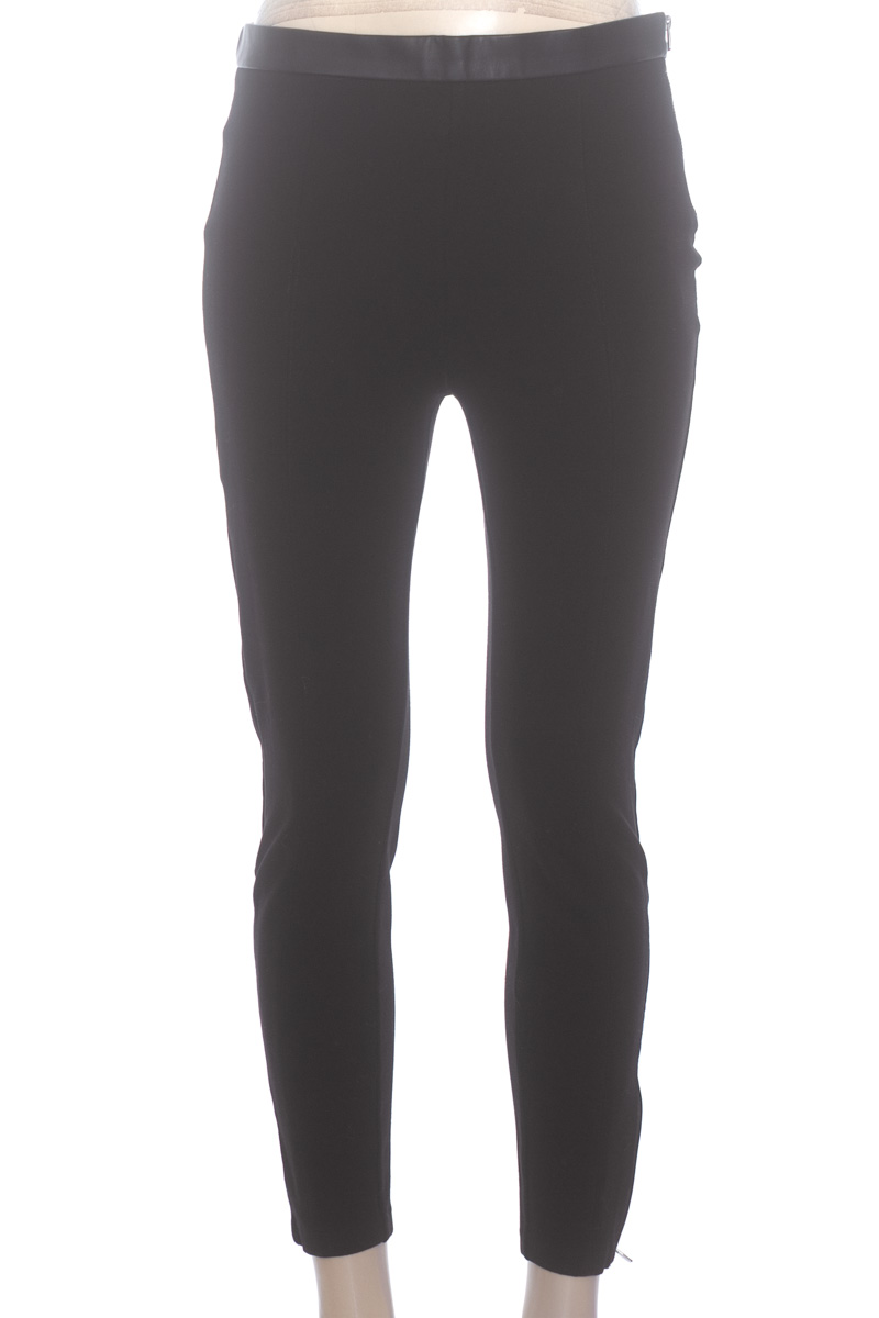 Pantalones color Negro - Zara
