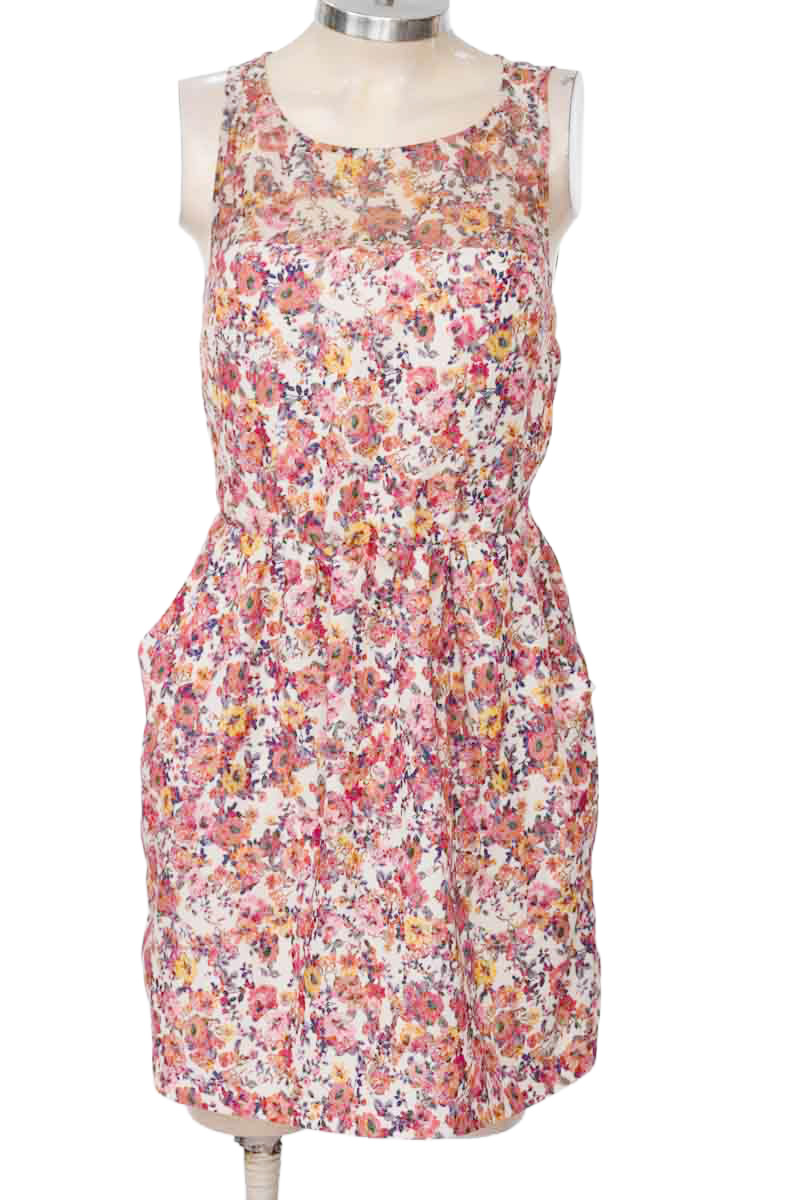 Vestido / Enterizo color Estampado - Stradivarius