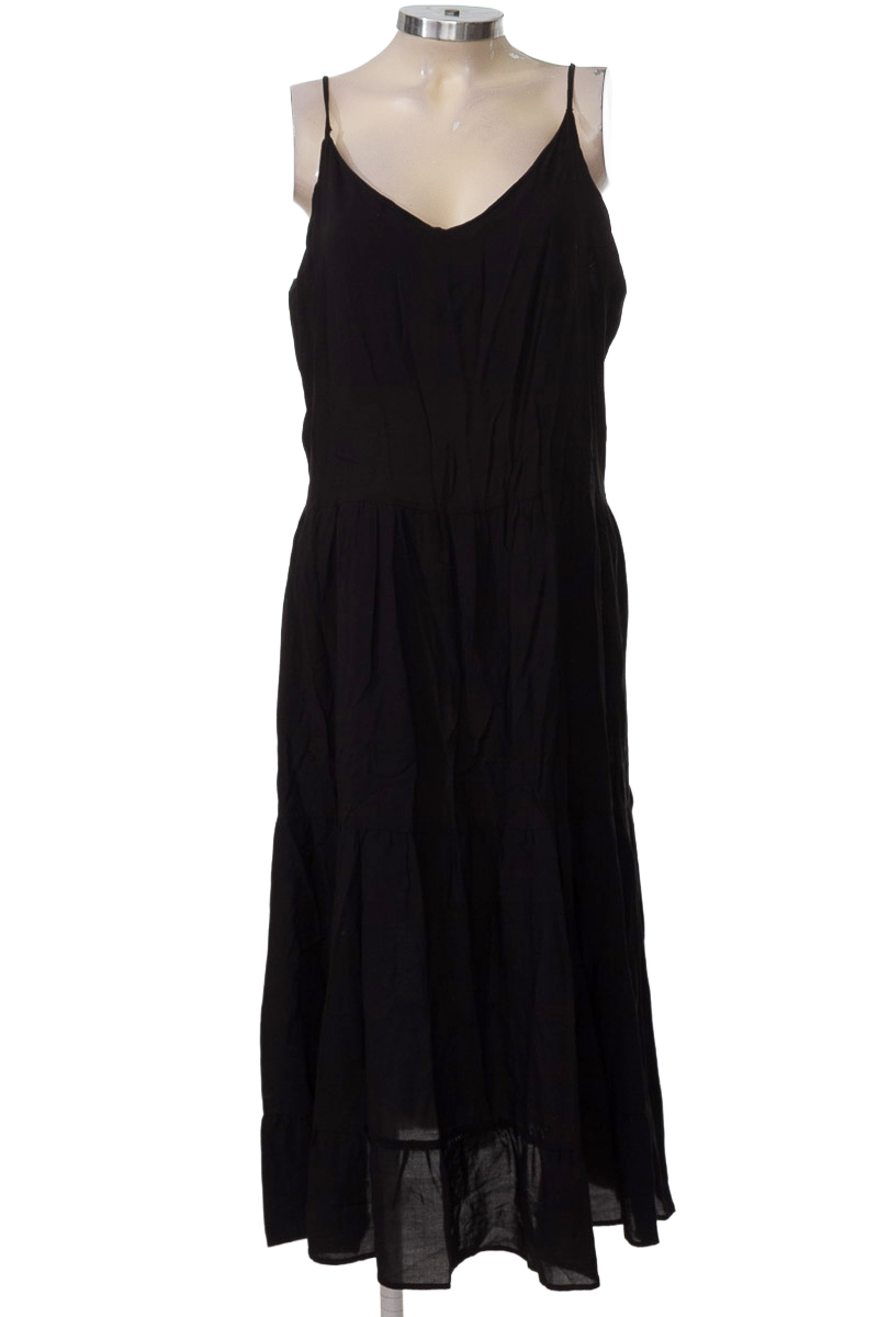 Vestido / Enterizo color Negro - Arkitect
