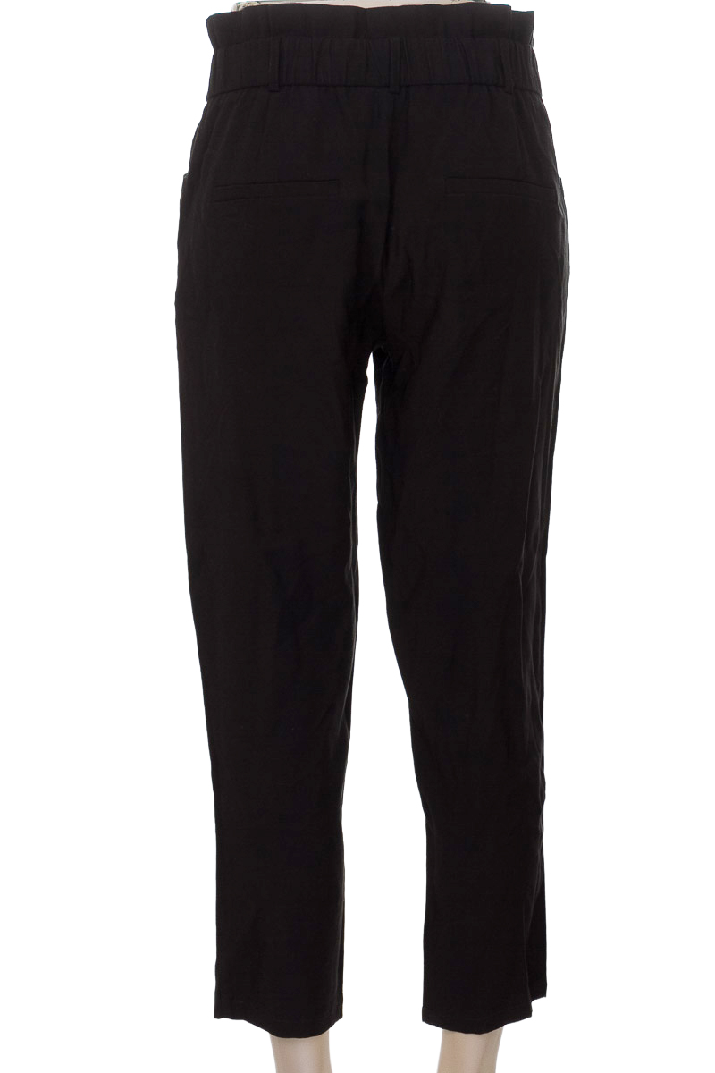 Pantalones color Negro - Zara