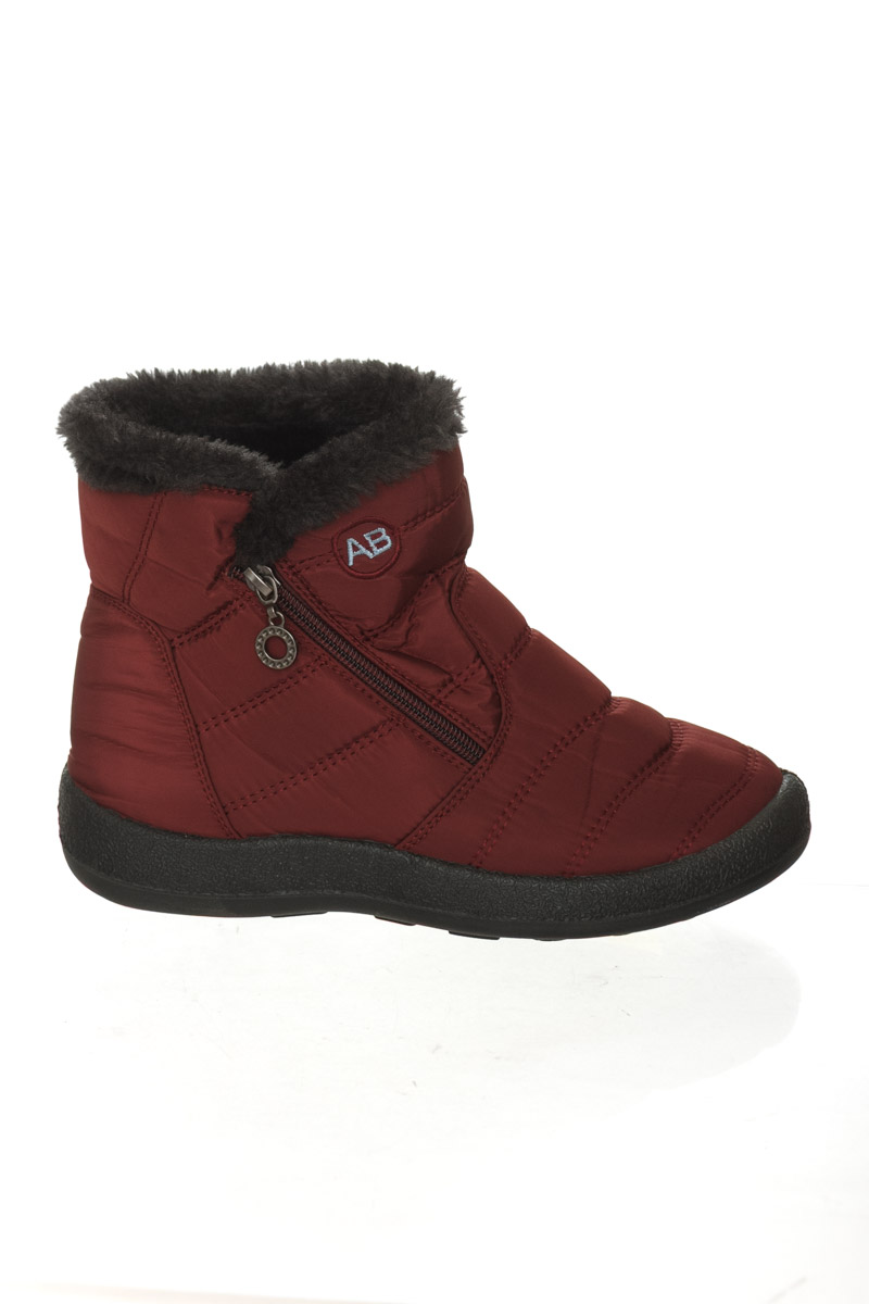 Zapatos color Vinotinto - Closeando