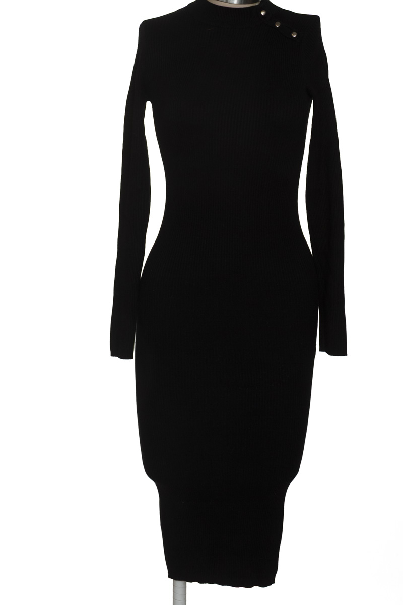 Vestido / Enterizo color Negro - Bershka