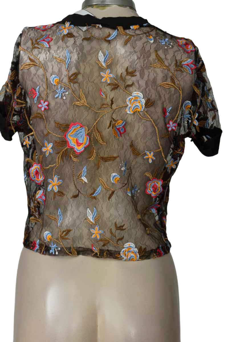 Top / Camiseta color Negro - ELA