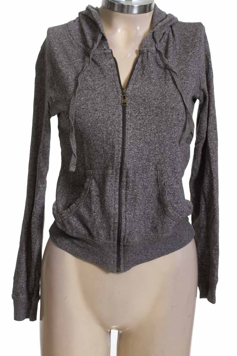 Ropa Deportiva / Salida de Baño color Gris - Gef