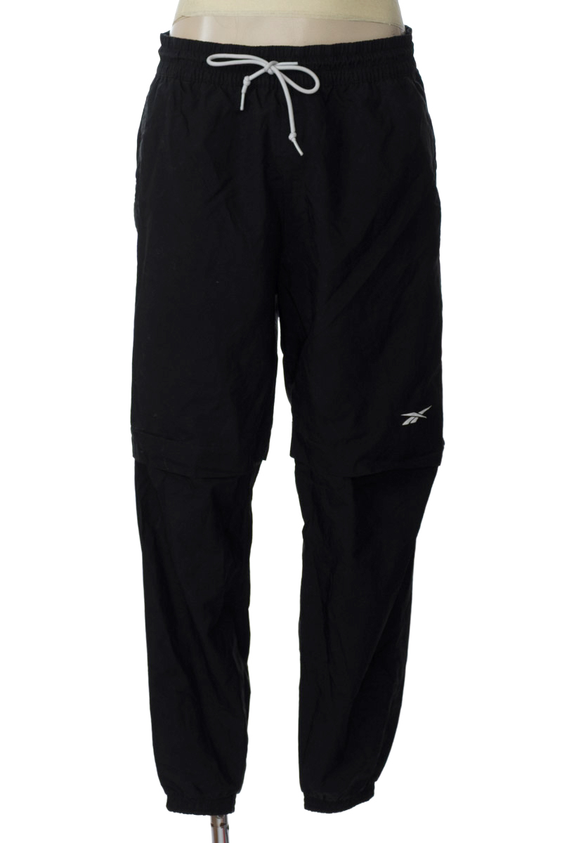 Ropa Deportiva color Negro - Reebok