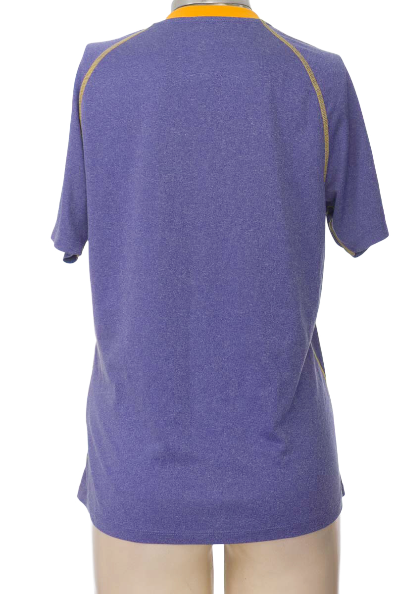 Ropa Deportiva / Salida de Baño color Lila - Umbro