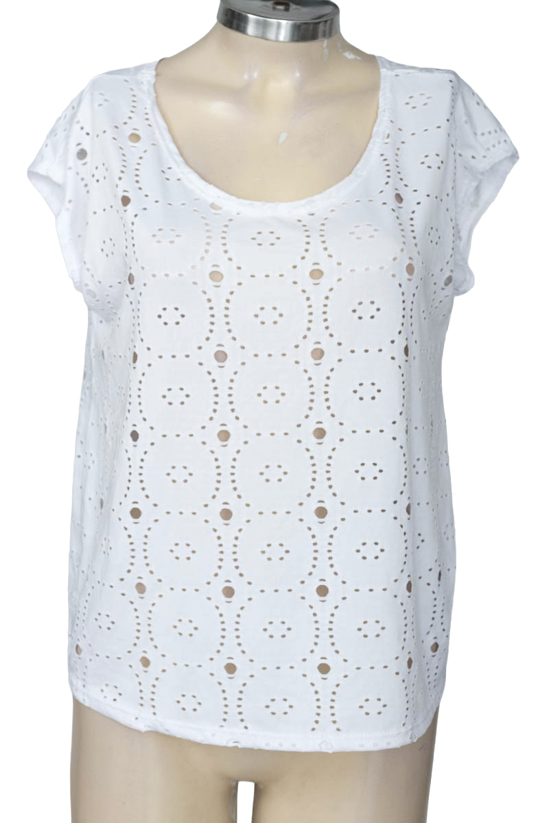 Top / Camiseta color Blanco - Closeando