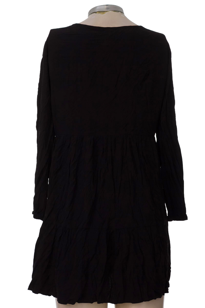 Vestido / Enterizo color Negro - Arkitect