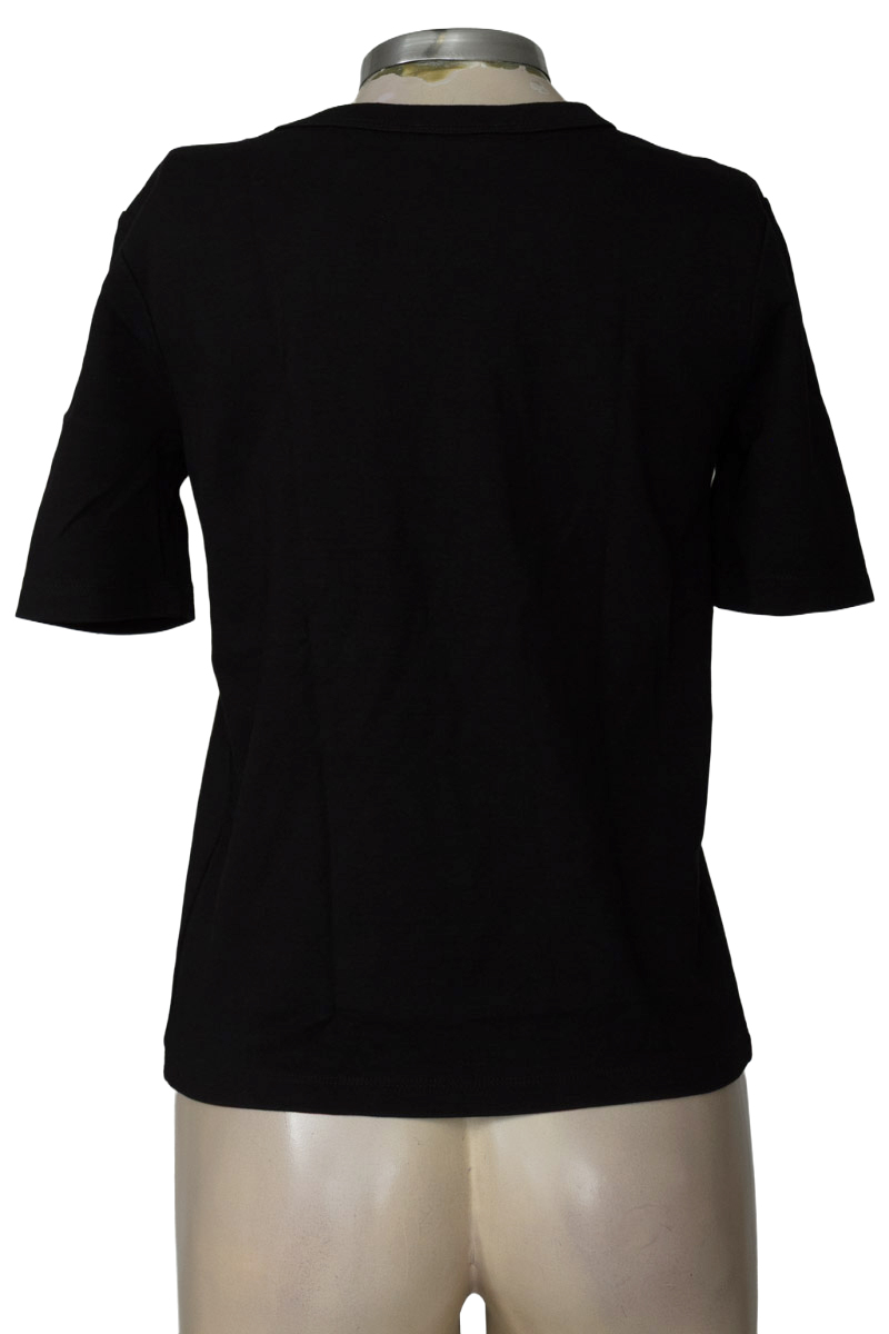 Top / Camiseta color Negro - Zara