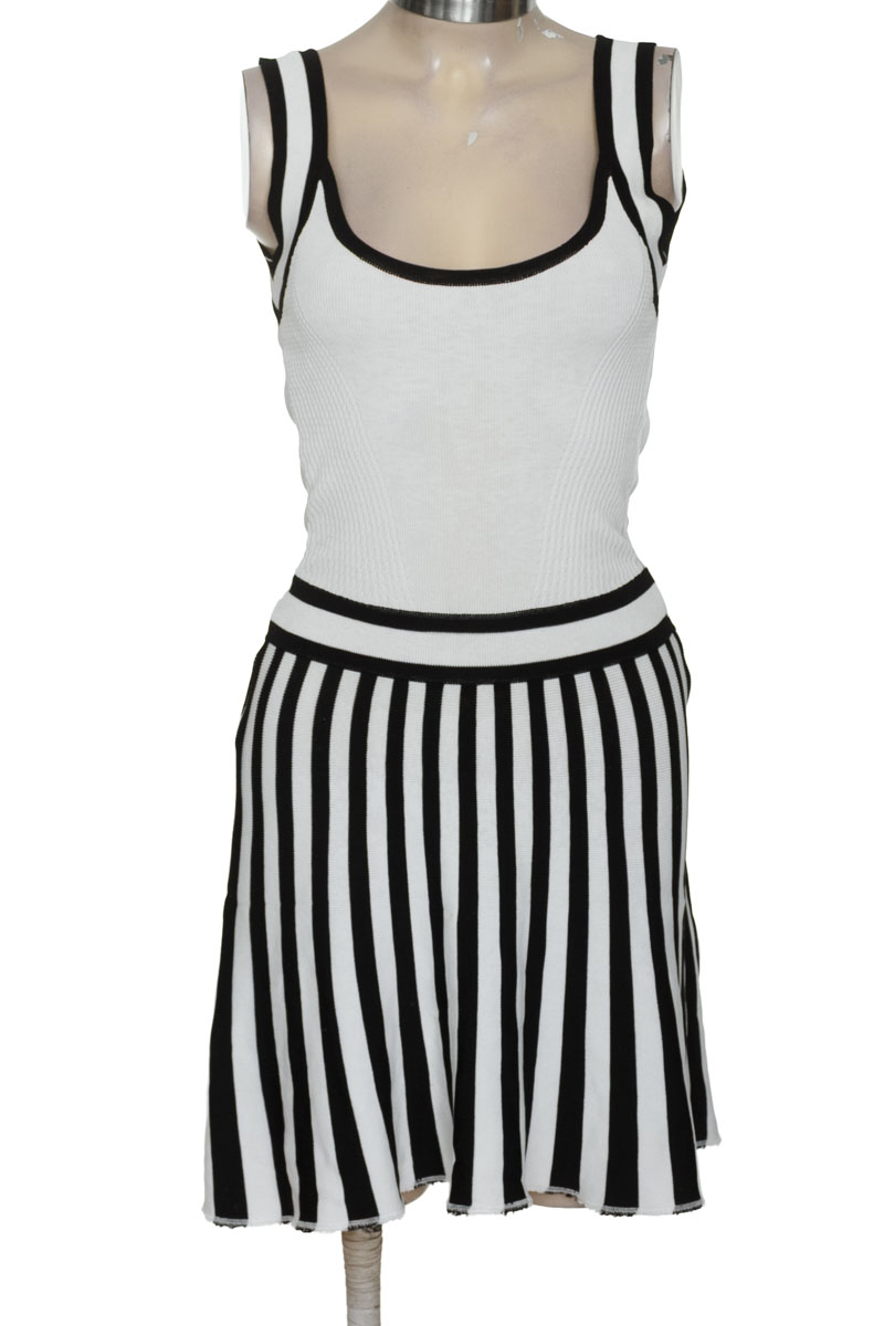 Vestido / Enterizo color Blanco - Guess