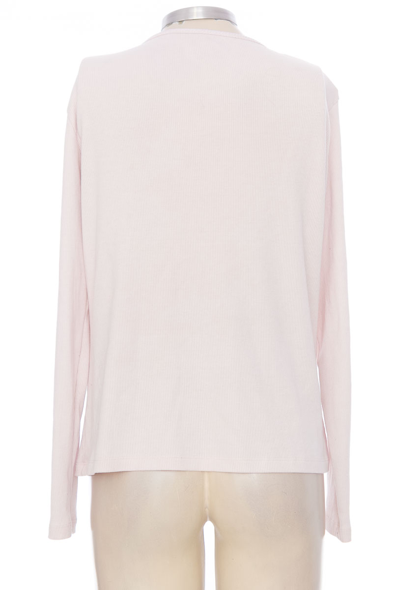Top / Camiseta color Rosado - Facol talla 16 de Segunda Mano | Closeando