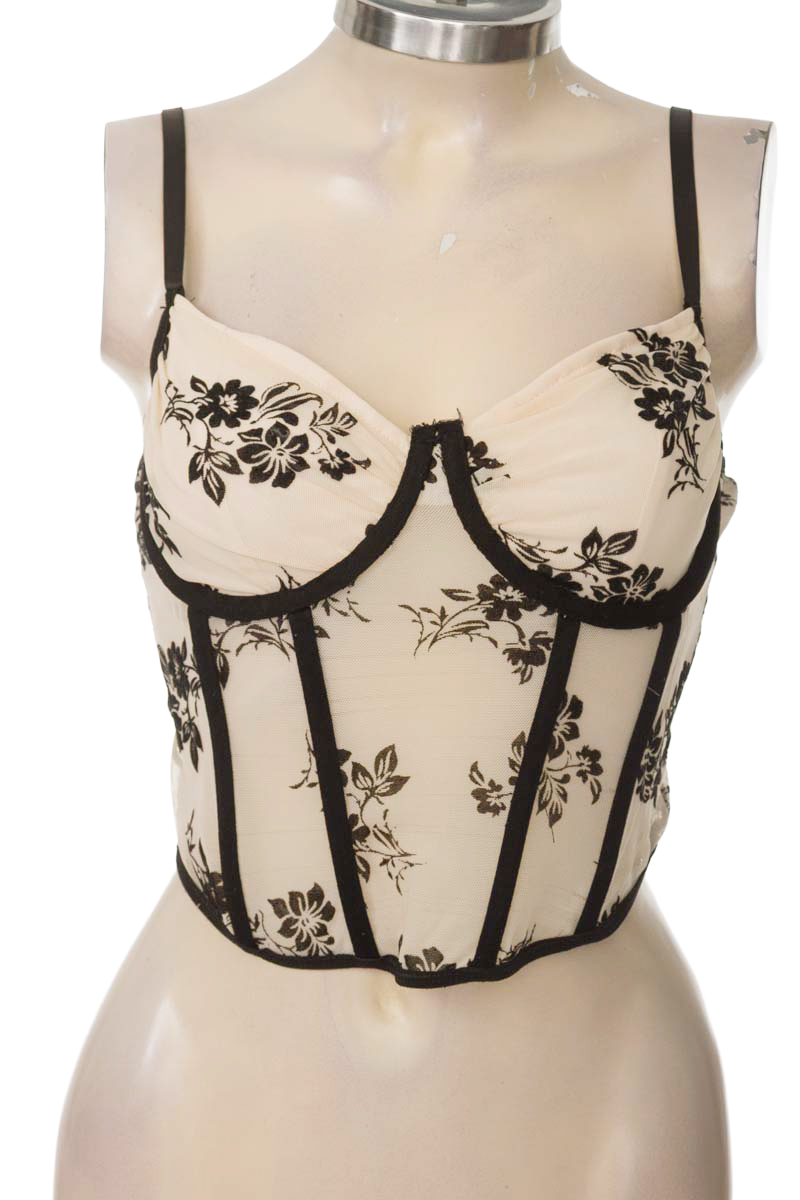 Top / Camiseta color Beige - Closeando