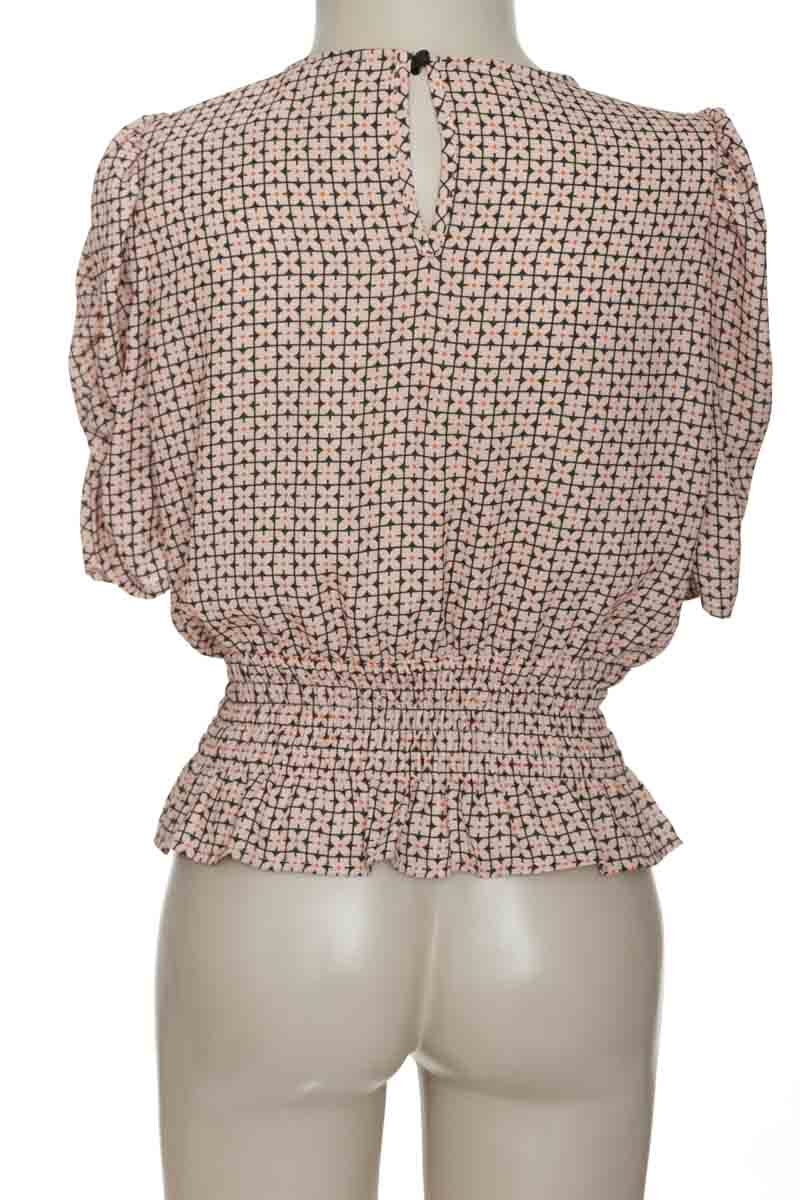 Top / Camiseta color Rosado - Koaj