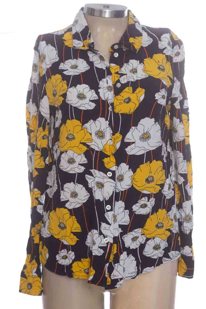 Blusa color Azul - Basement