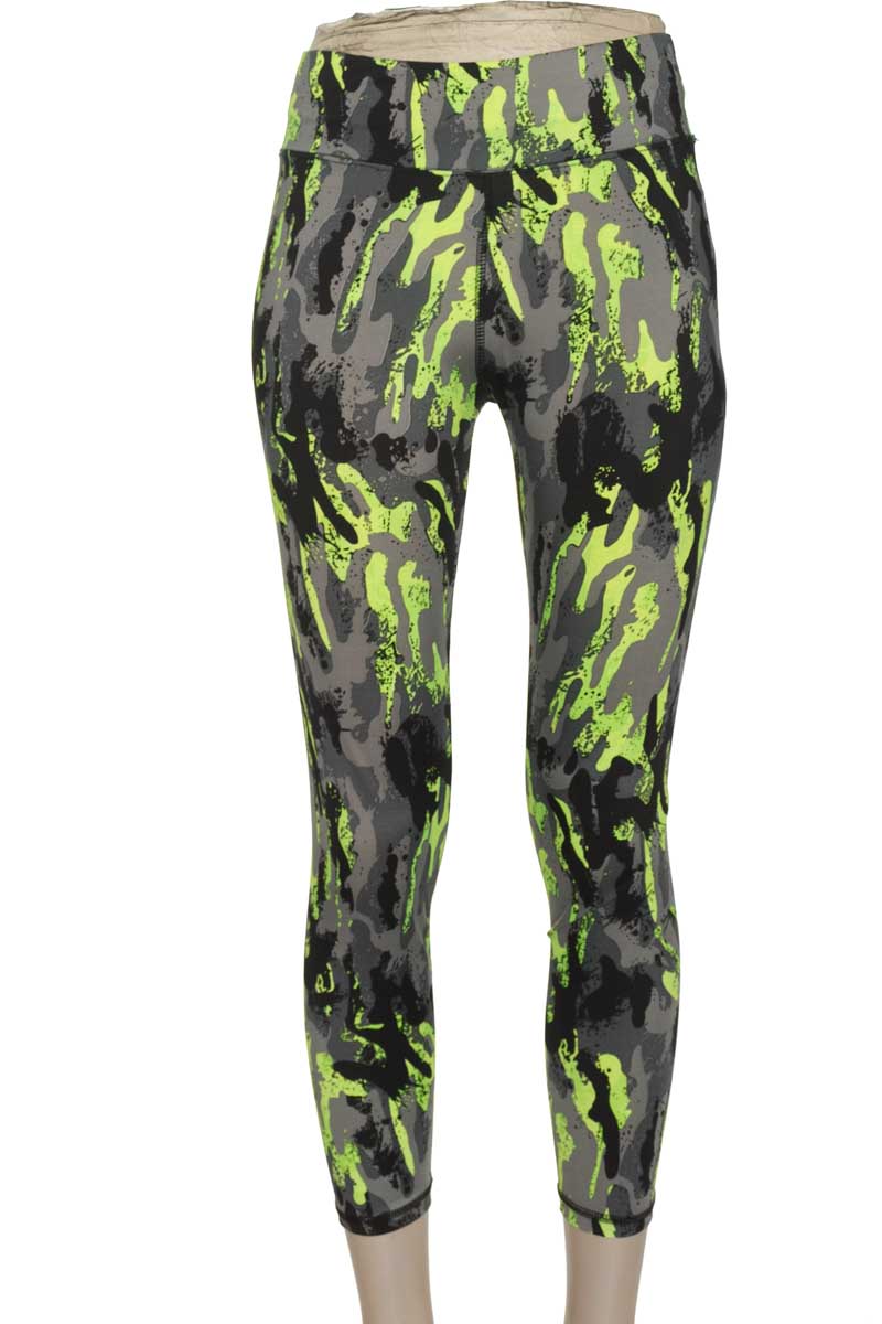 Ropa Deportiva / Salida de Baño color Estampado - Closeando