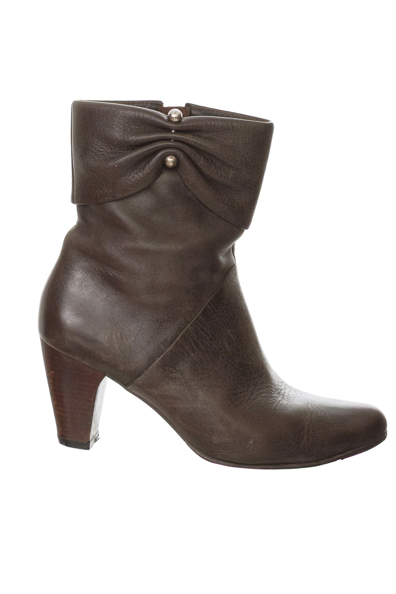 Zapatos color Café - Boucherel