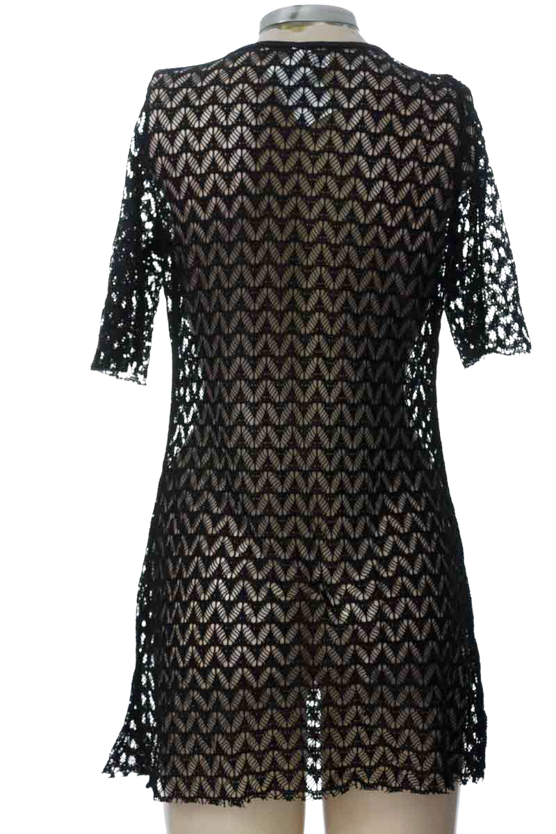 Ropa Deportiva / Salida de Baño color Negro - Leonisa