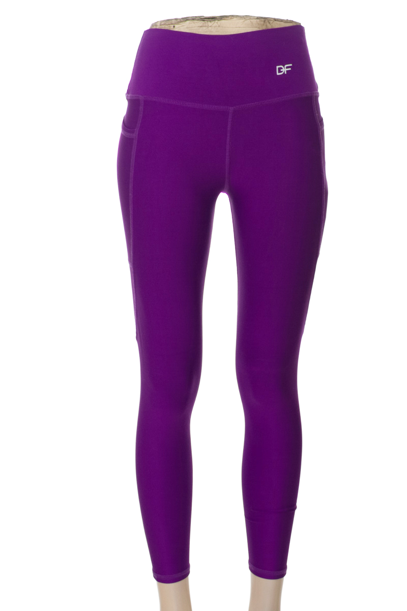 Ropa Deportiva / Salida de Baño color Morado - DINASTY