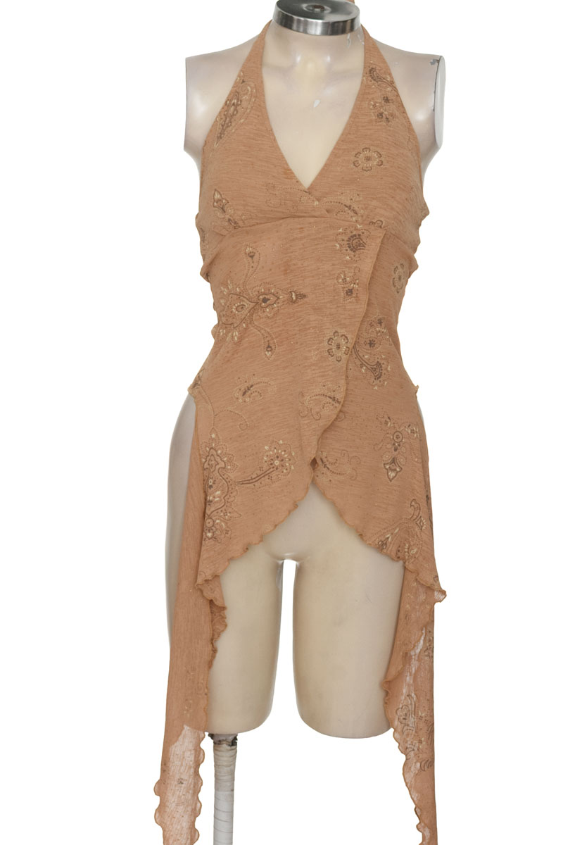 Top / Camiseta color Beige - Closeando