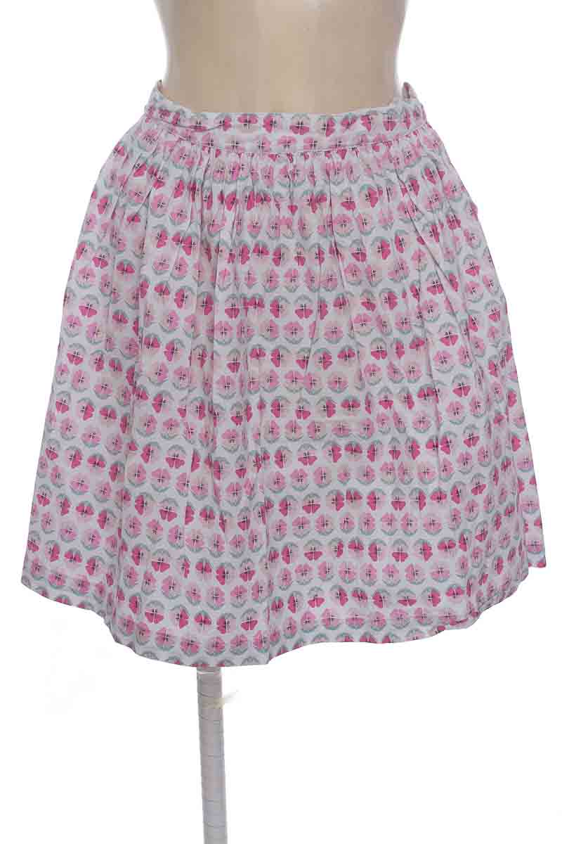 Falda color Rosado - Closeando