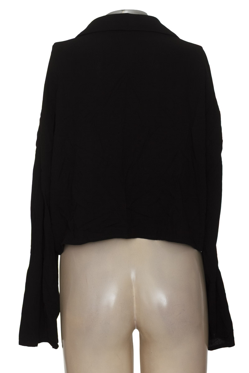 Blusa color Negro - Nasty Gal