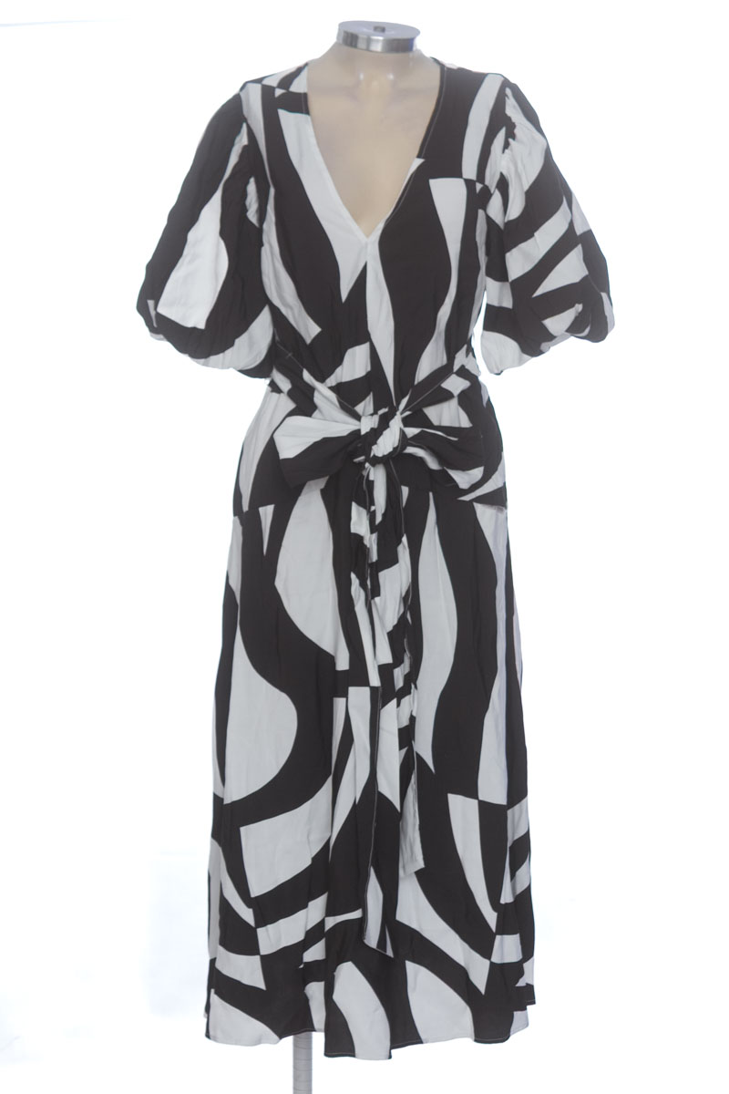 Vestido / Enterizo color Blanco - H&M
