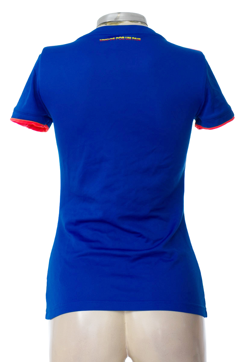 Ropa Deportiva / Salida de Baño color Azul - Adidas