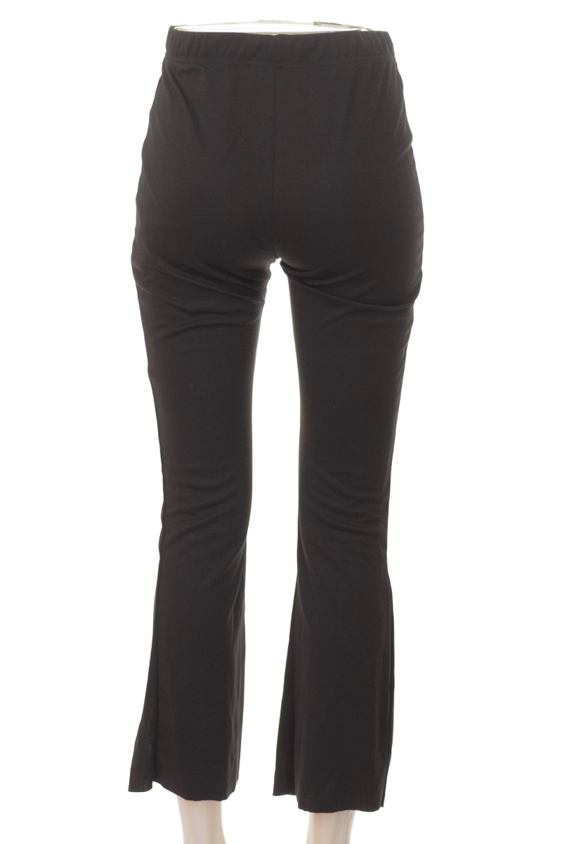 Pantalones color Negro - Closeando