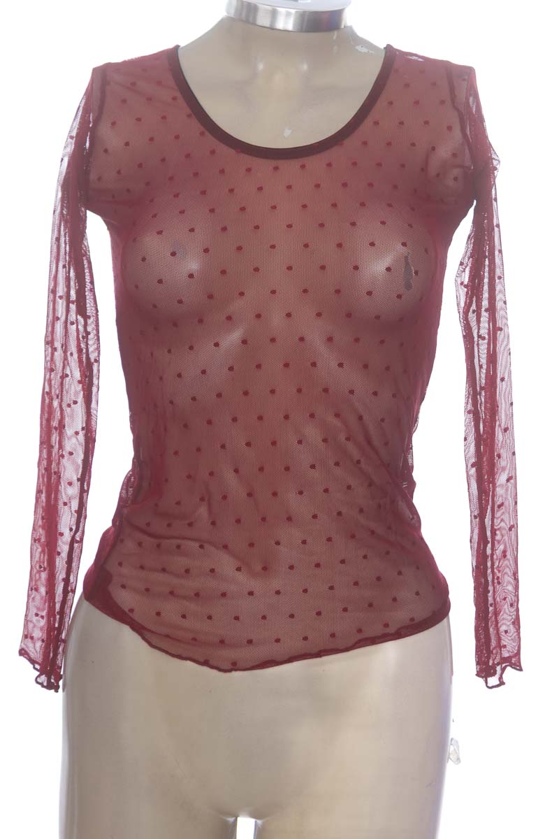 Top / Camiseta color Vinotinto - Wanawa