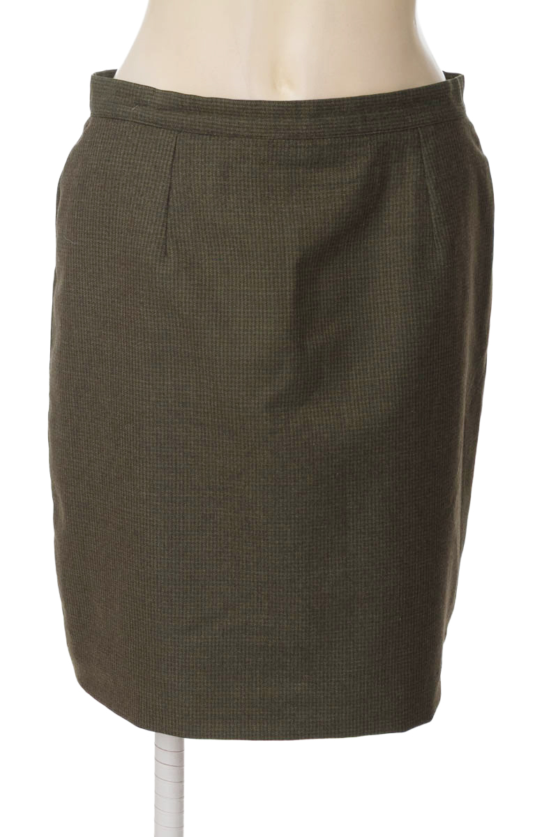 Falda color Verde - Closeando